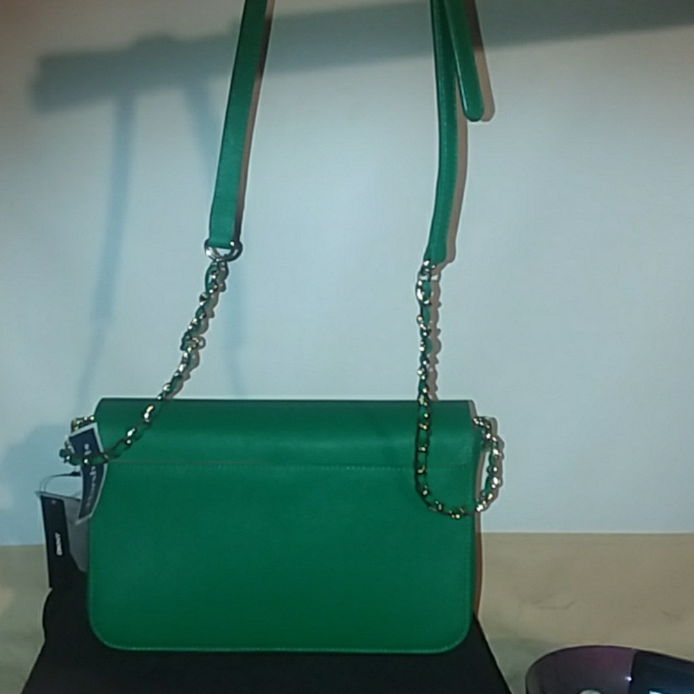 Purse - Picture 2 of 2